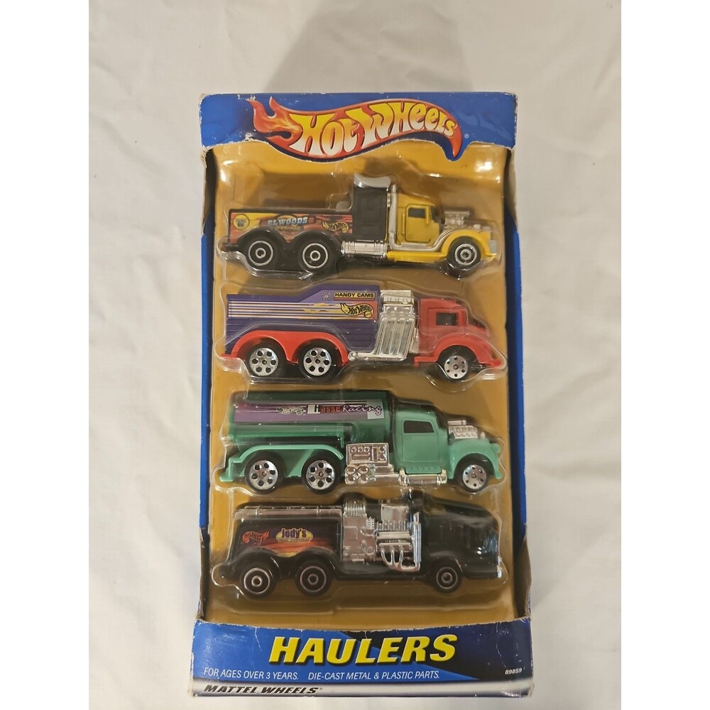 Hot Wheels Haulers  4 Pack El Woods, Handy Cams, Hasse Racing and Jody's